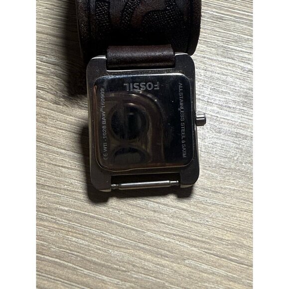 Y2K Fossil WB-1028 Silver Tone Brown Wide Leather Band Analog Women's Watch BOHO - Picture 4 of 7